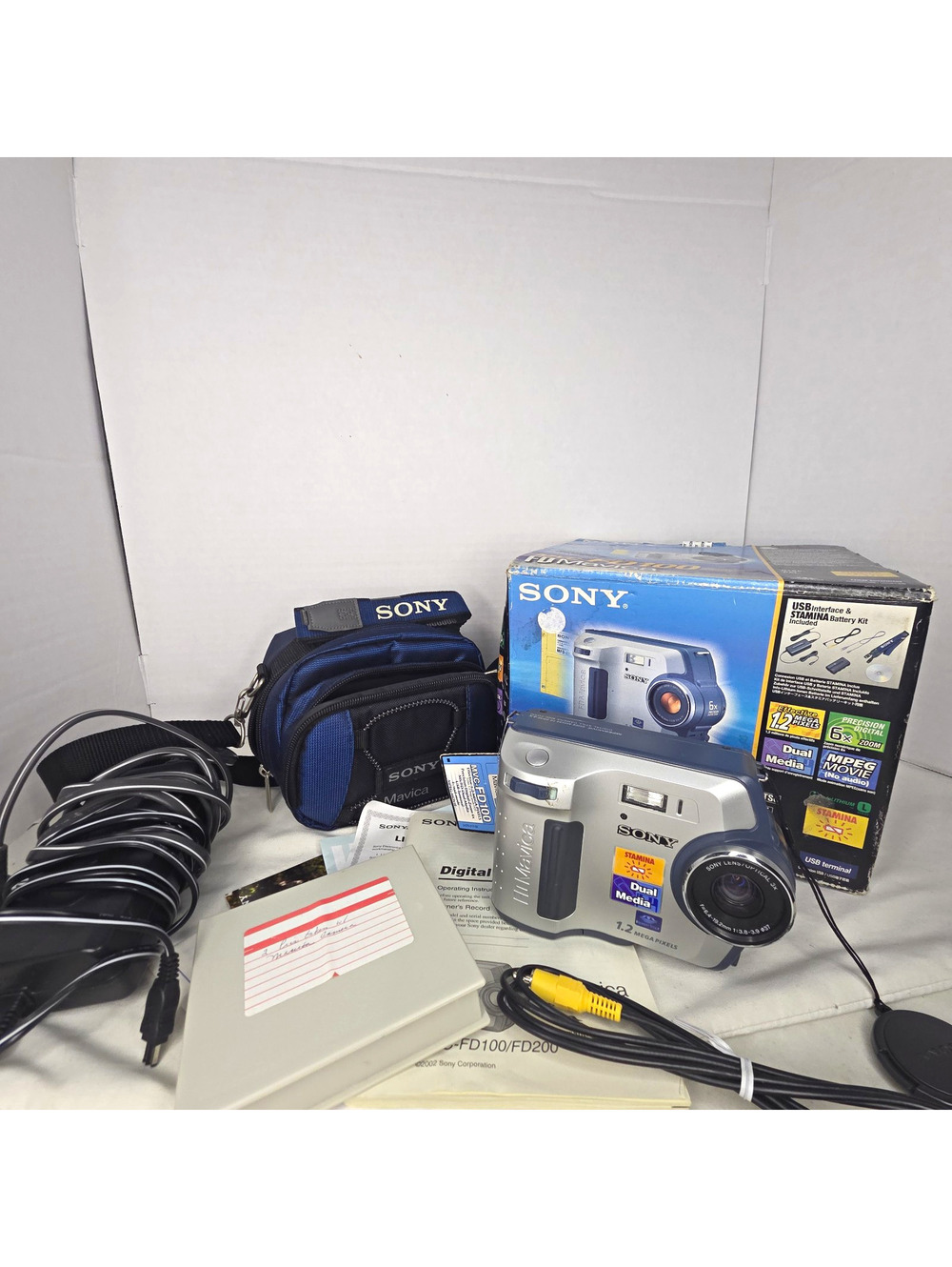 Sony Mavica MVC-FD100 Digital Camera Floppy Disk Box Case Manuals Tested Works